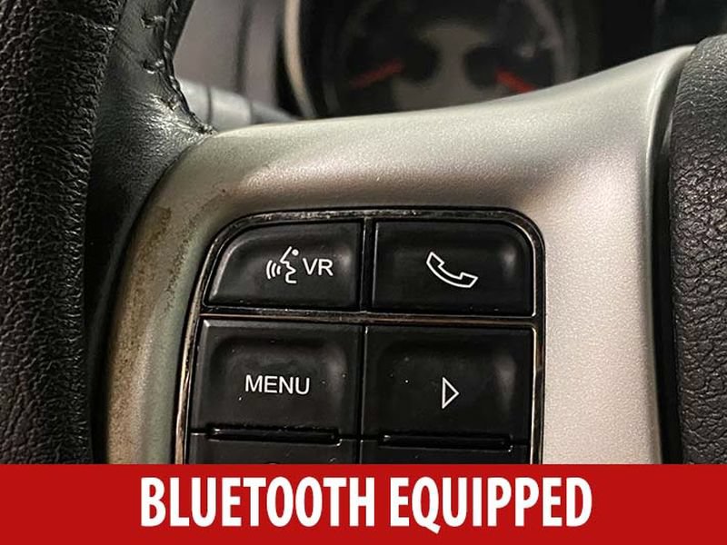 Used 2013 Chrysler 200 Limited FWD image 12