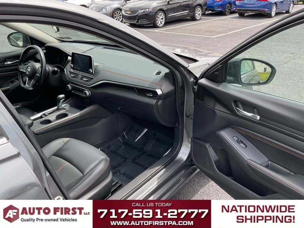 Used 2019 Nissan Altima 2.5 SR FWD image 13