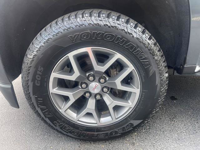 Used 2015 GMC Canyon SLT AWD/4WD image 14