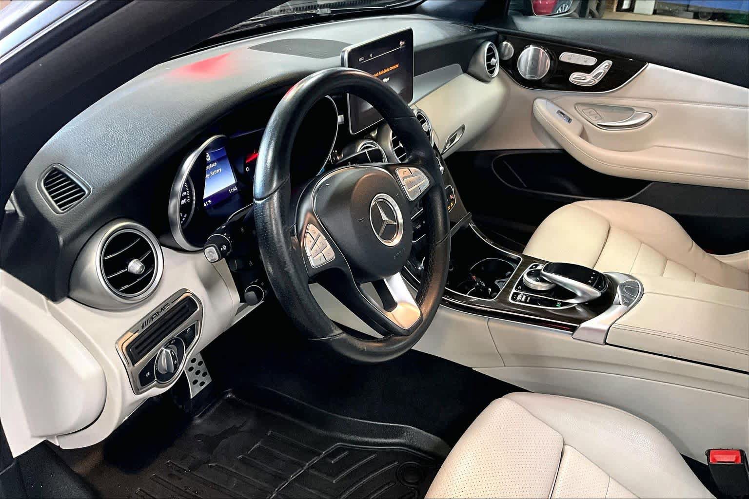 Used 2017 Mercedes-Benz C 300 4MATIC Cabriolet image 16