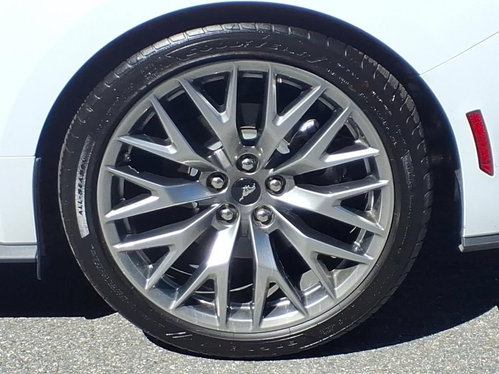 Used 2026 Ford Mustang Premium RWD image 10
