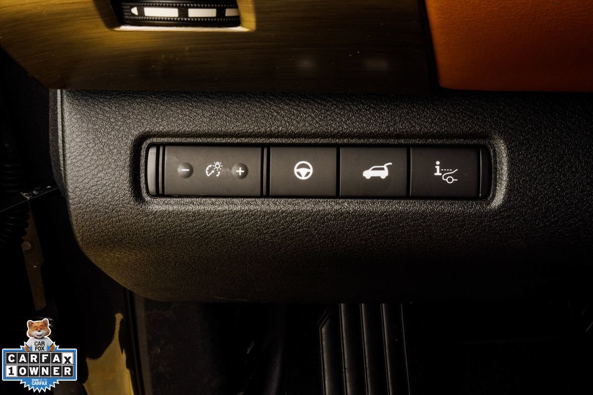 Used 2025 Nissan Pathfinder Platinum w/ Cargo Package FWD image 35