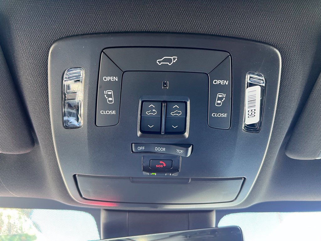 New 2026 Toyota Sienna Limited AWD/4WD image 28