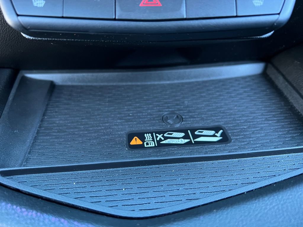 Used 2021 Cadillac CT4 Luxury w/ Sun And Sound Package image 28