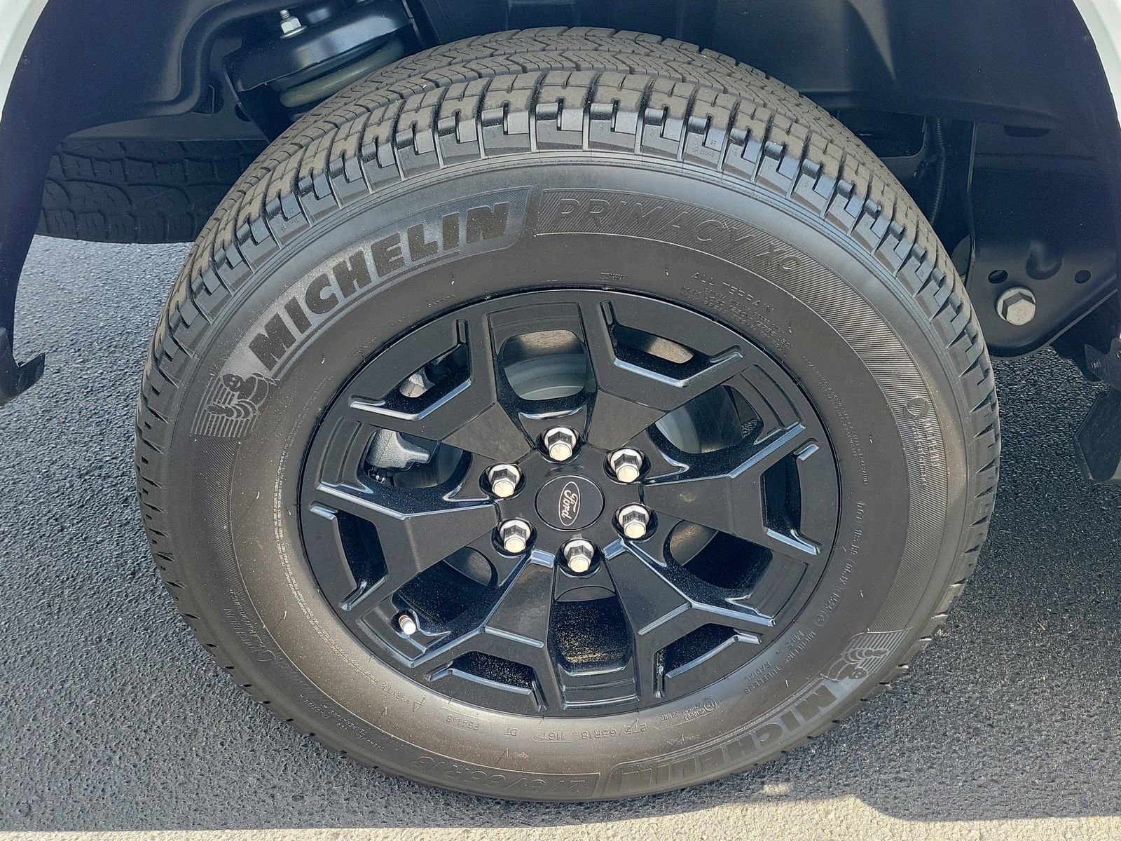 Certified 2025 Ford F150 Lightning XLT AWD/4WD image 5