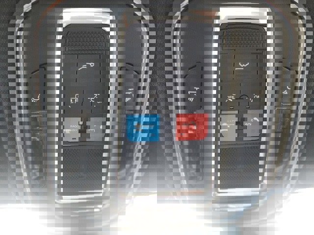 New 2025 Jeep Grand Cherokee Limited image 11