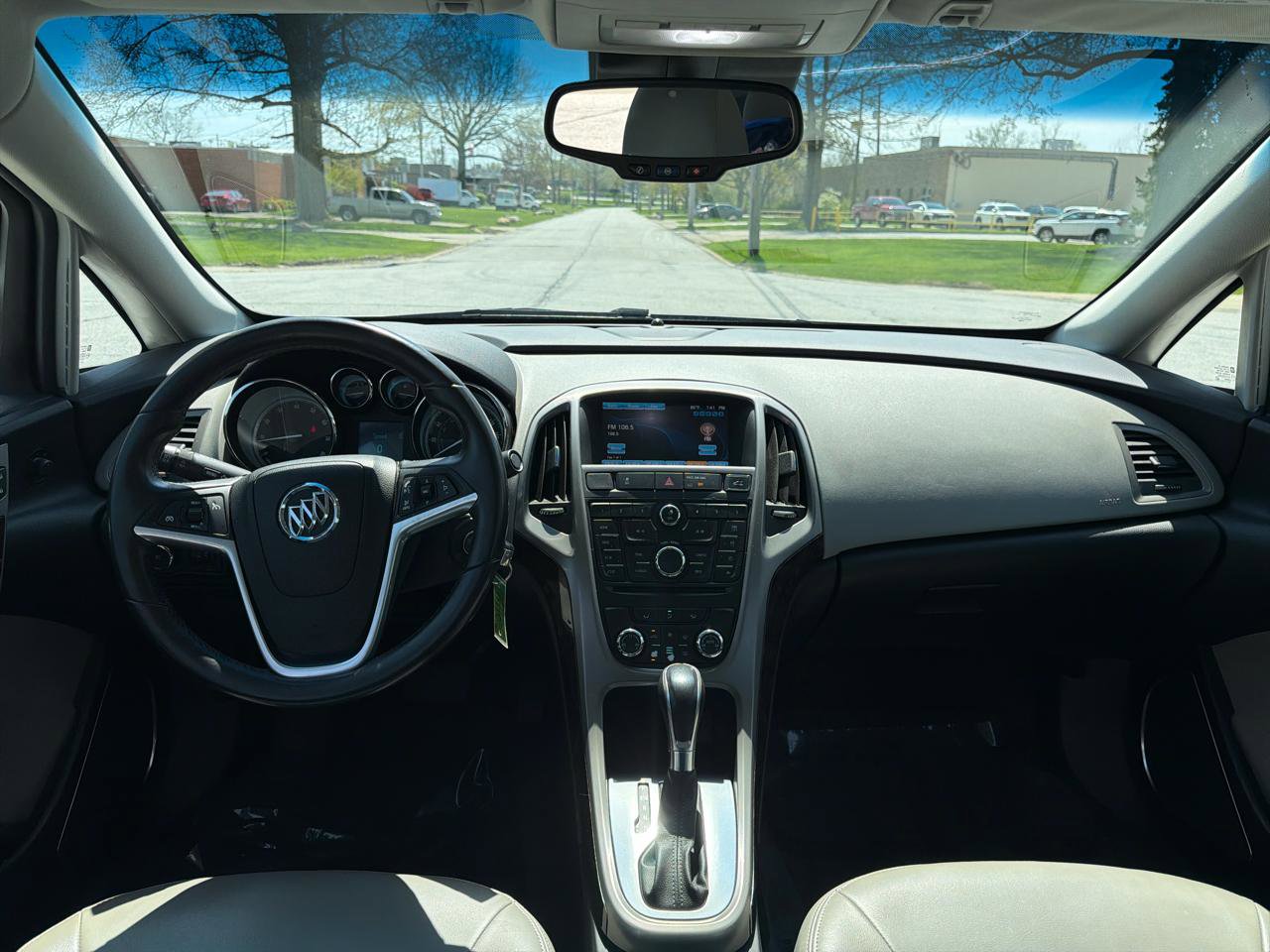 Used 2012 Buick Verano Convenience FWD image 11