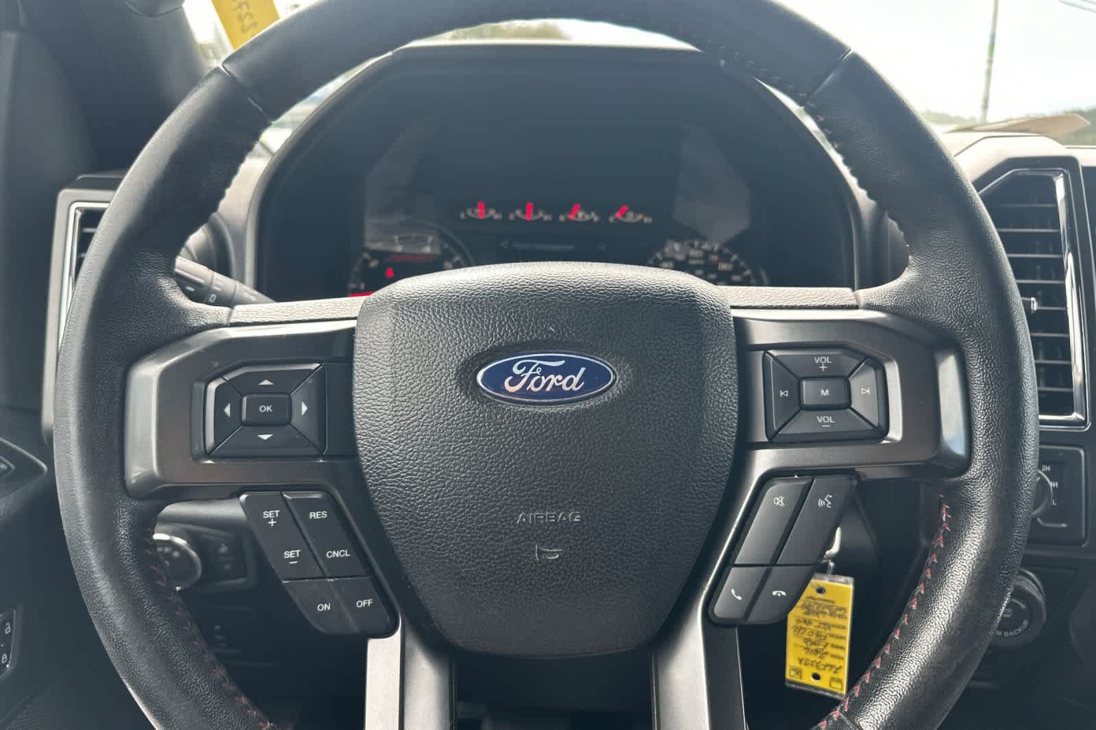 Used 2016 Ford F150 XLT w/ Equipment Group 302A Luxury AWD/4WD image 25