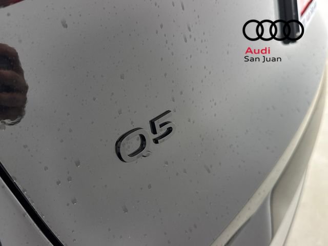 Used 2025 Audi Q5 Premium image 11
