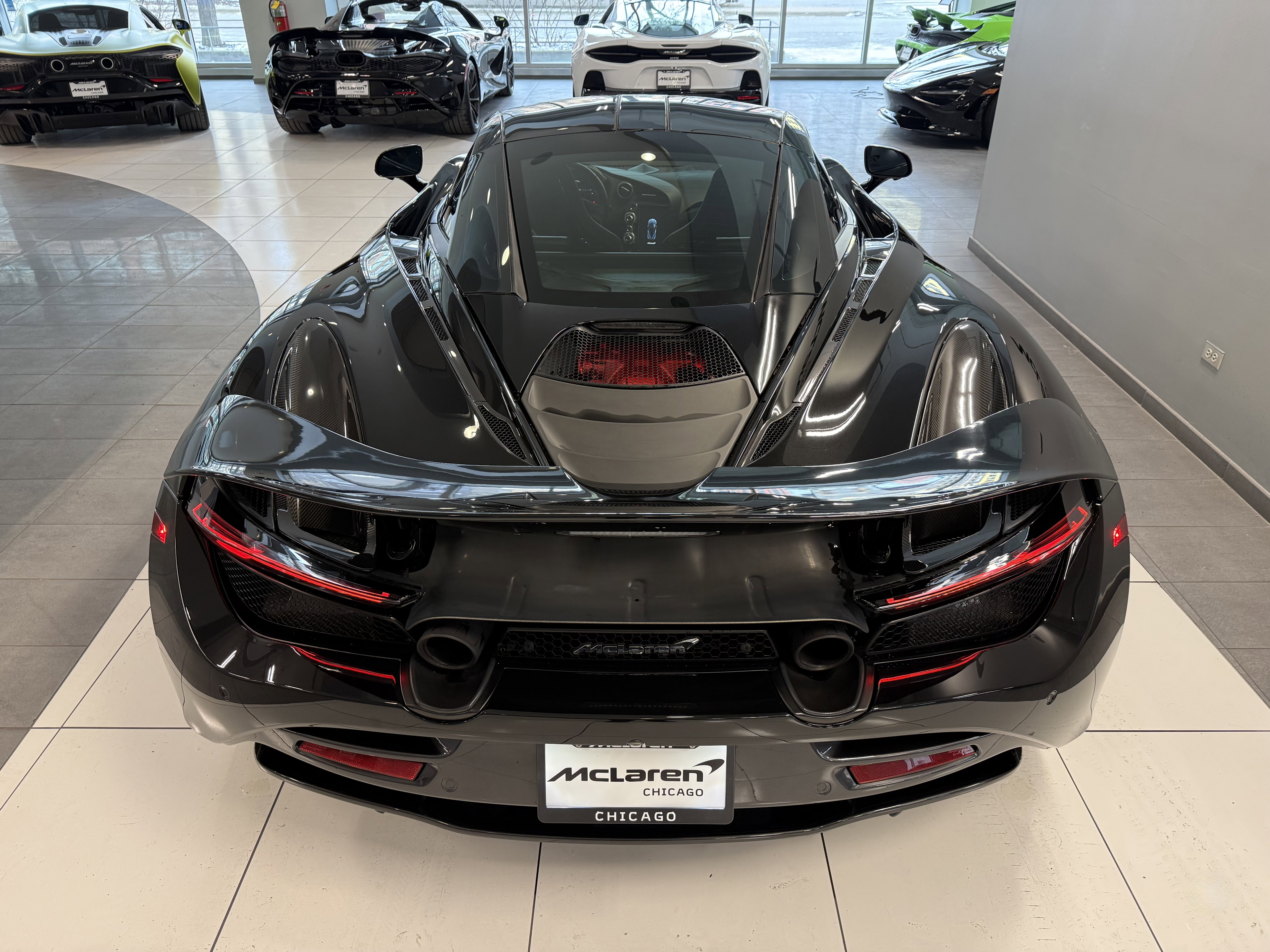 Used 2019 McLaren 720S image 4