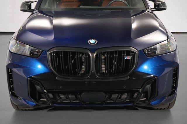 Used 2025 BMW X5 M60i AWD/4WD image 8