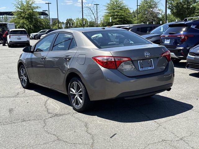 Used 2018 Toyota Corolla LE w/ LE Premium Package w/Moonroof FWD image 4