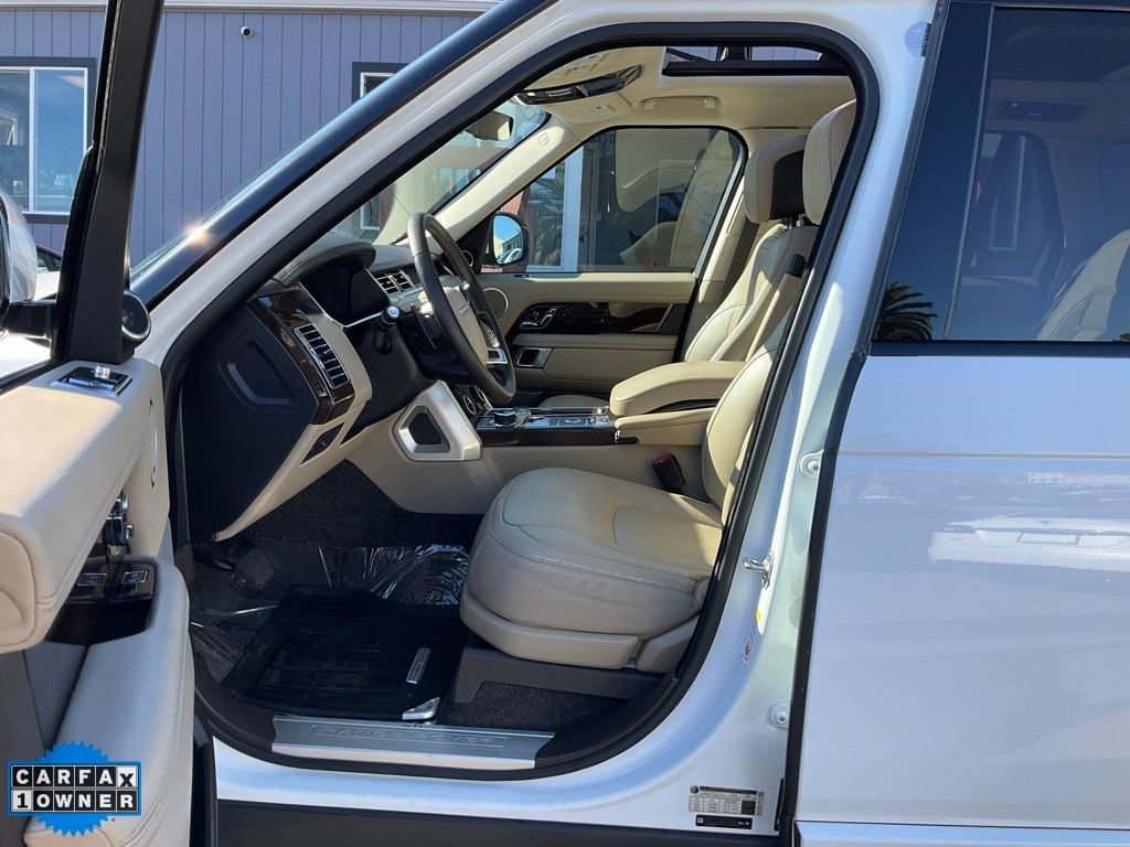 Used 2018 Land Rover Range Rover HSE AWD/4WD image 17