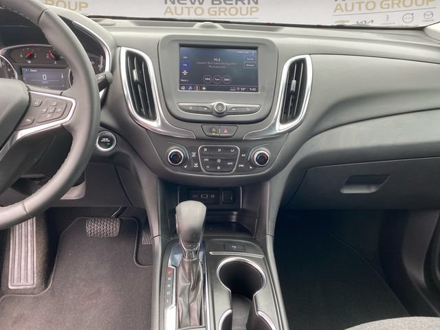 Used 2024 Chevrolet Equinox LT FWD image 11