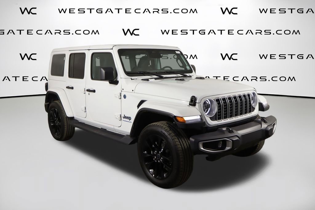 Used 2025 Jeep Wrangler Unlimited Sahara AWD/4WD image 47