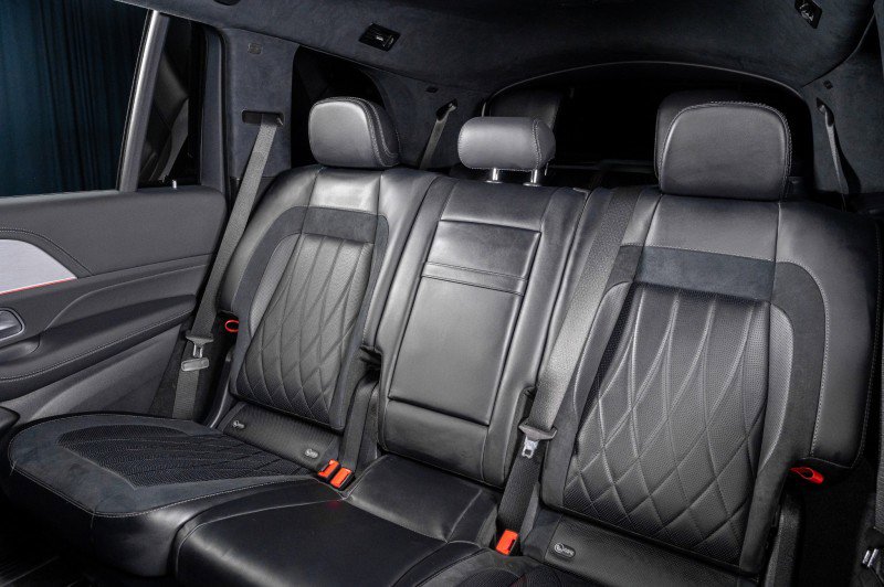 New 2025 Mercedes-Benz GLS 63 AMG 4MATIC image 30