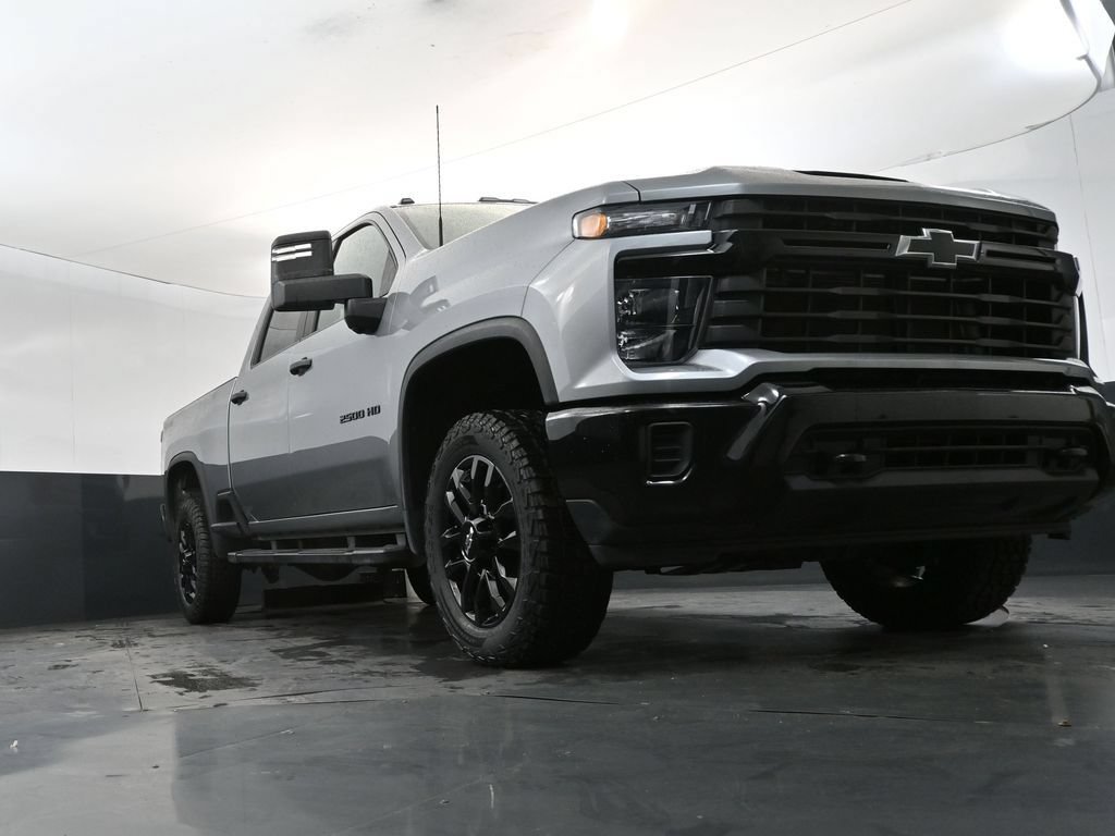 Used 2026 Chevrolet Silverado 2500 Custom w/ Custom Convenience Package AWD/4WD image 25