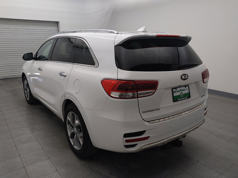 Used 2016 Kia Sorento SX image 5