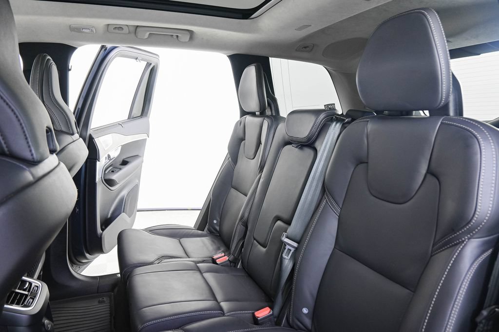 Certified 2024 Volvo XC90 T8 Ultimate w/ Lounge Package AWD/4WD image 23