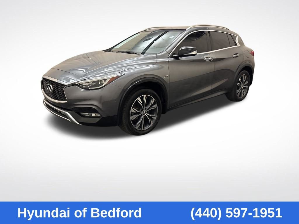 Used 2018 INFINITI QX30 Premium w/ Navigation Package AWD/4WD image 1
