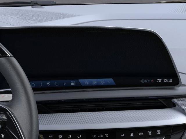New 2026 Cadillac Optiq Luxury 2 w/ LPO, Floor Liner Package AWD/4WD image 20
