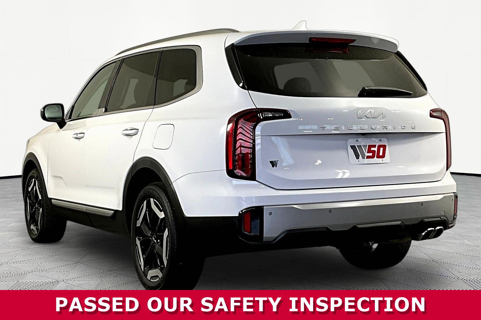 Used 2023 Kia Telluride S w/ S Sunroof Package image 4