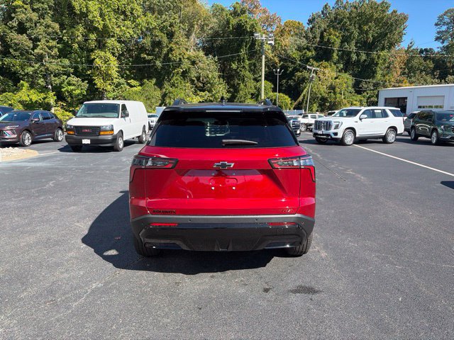 New 2027 Chevrolet Equinox RS w/ LPO, Floor Liner Package FWD image 16
