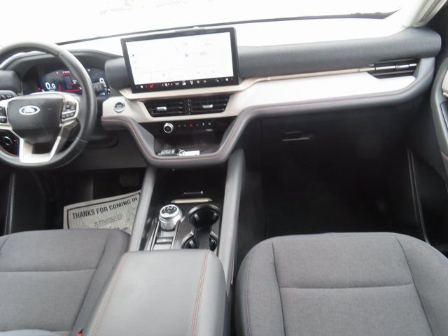 Used 2025 Ford Explorer Active image 27