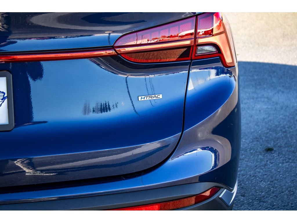 Used 2021 Hyundai Santa Fe SEL w/ Convenience + Premium Package image 9