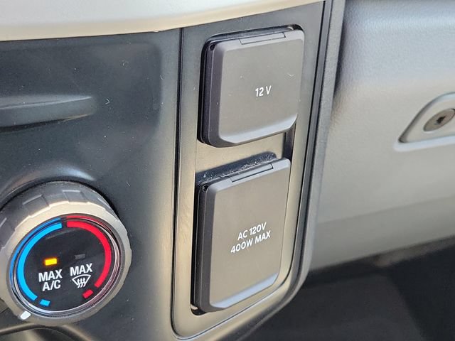 Certified 2025 Ford F250 XLT AWD/4WD image 11