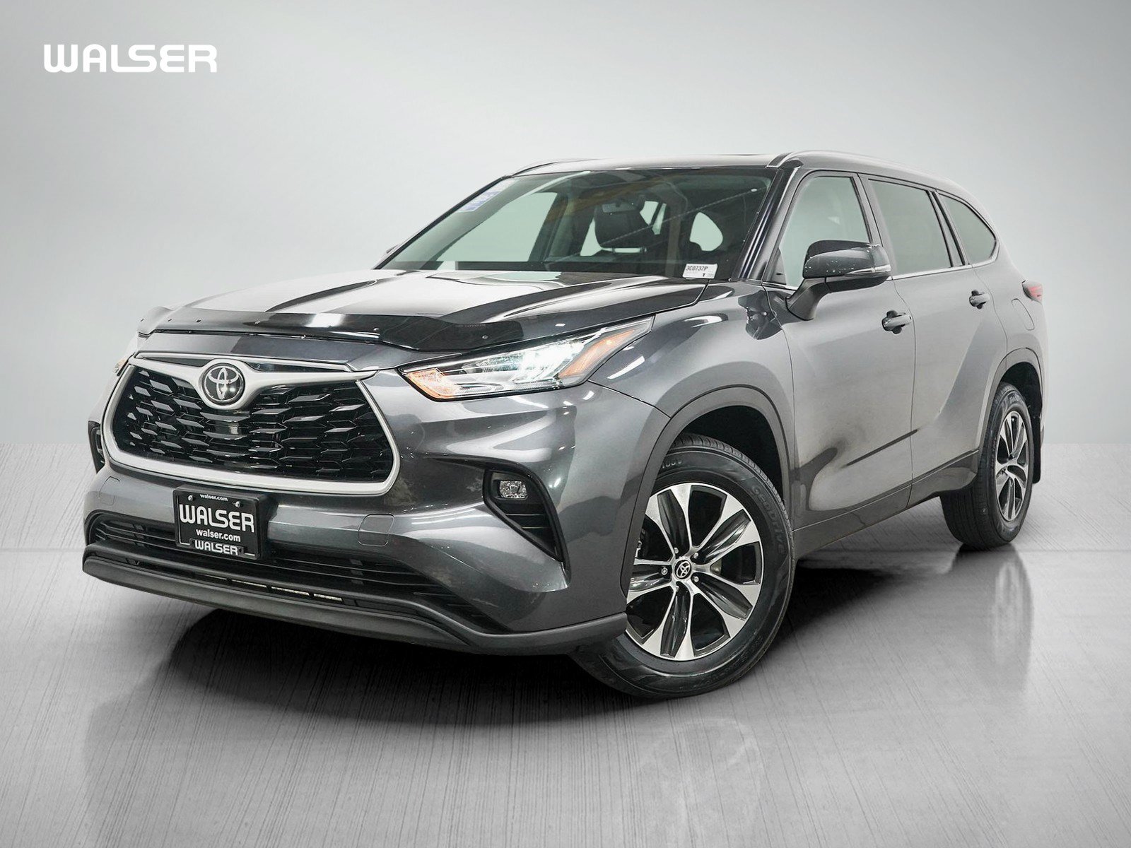 Used 2020 Toyota Highlander XLE