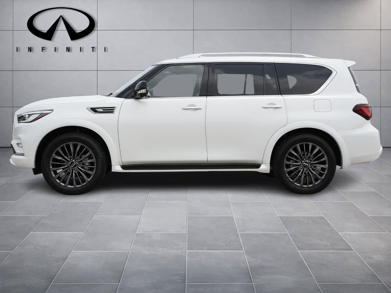 Certified 2024 INFINITI QX80 Sensory AWD/4WD image 4