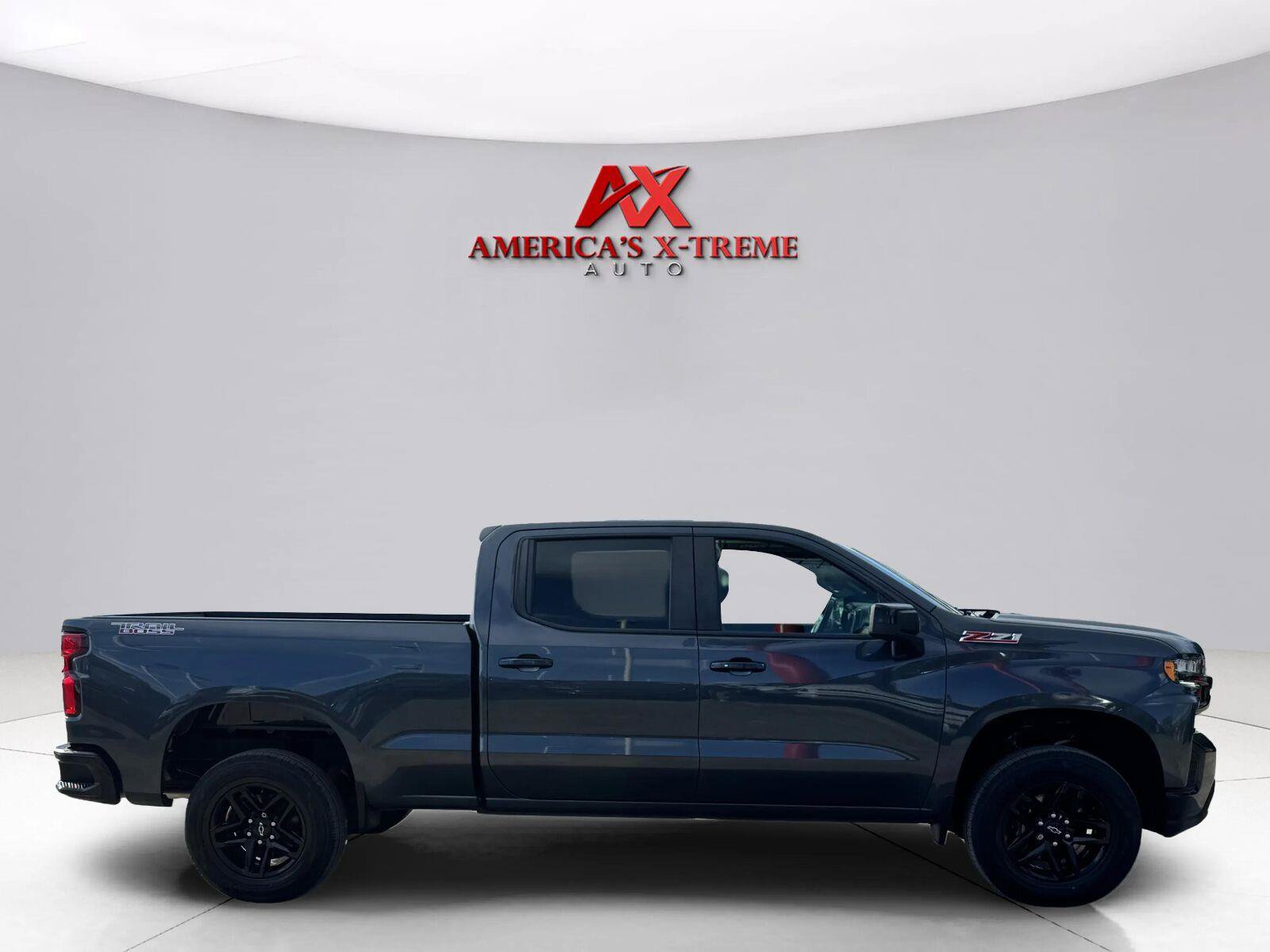Used 2021 Chevrolet Silverado 1500 LT Trail Boss AWD/4WD image 7