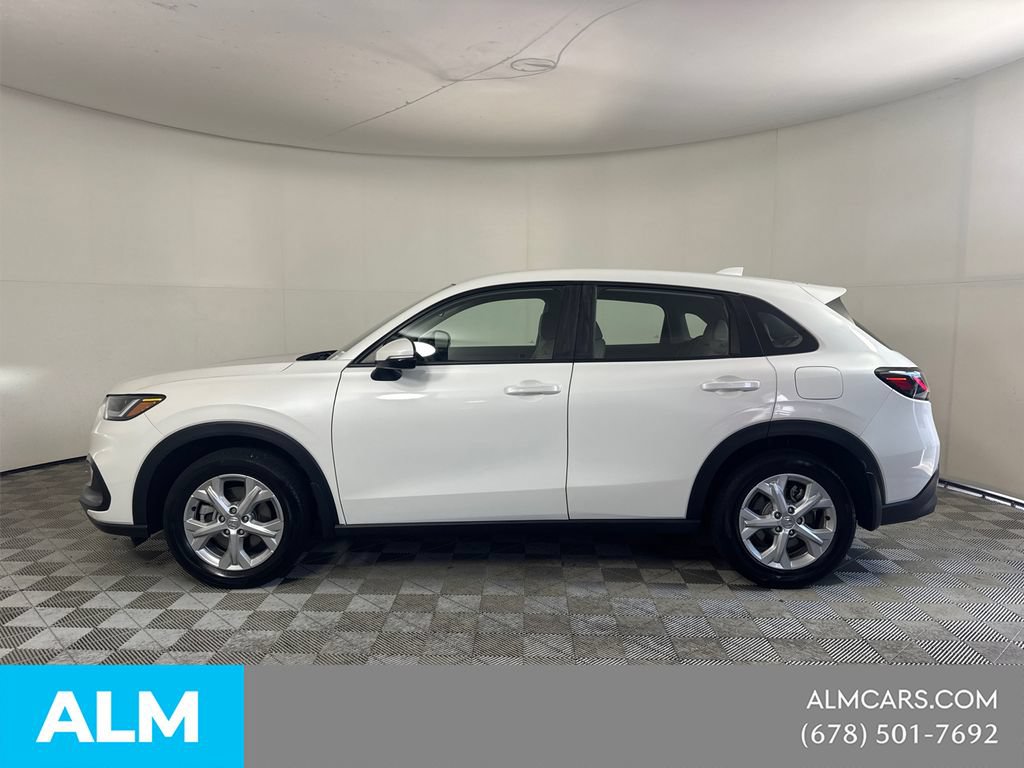 Used 2025 Honda HR-V LX image 10