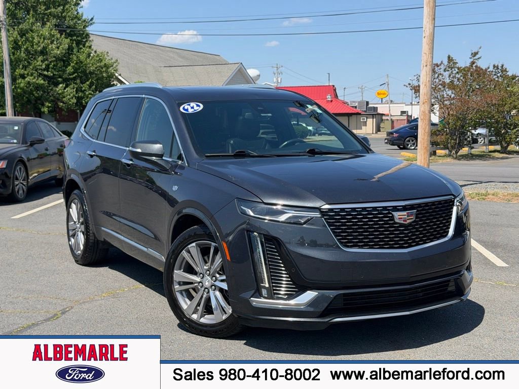 Used 2022 Cadillac XT6 Premium Luxury FWD image 1