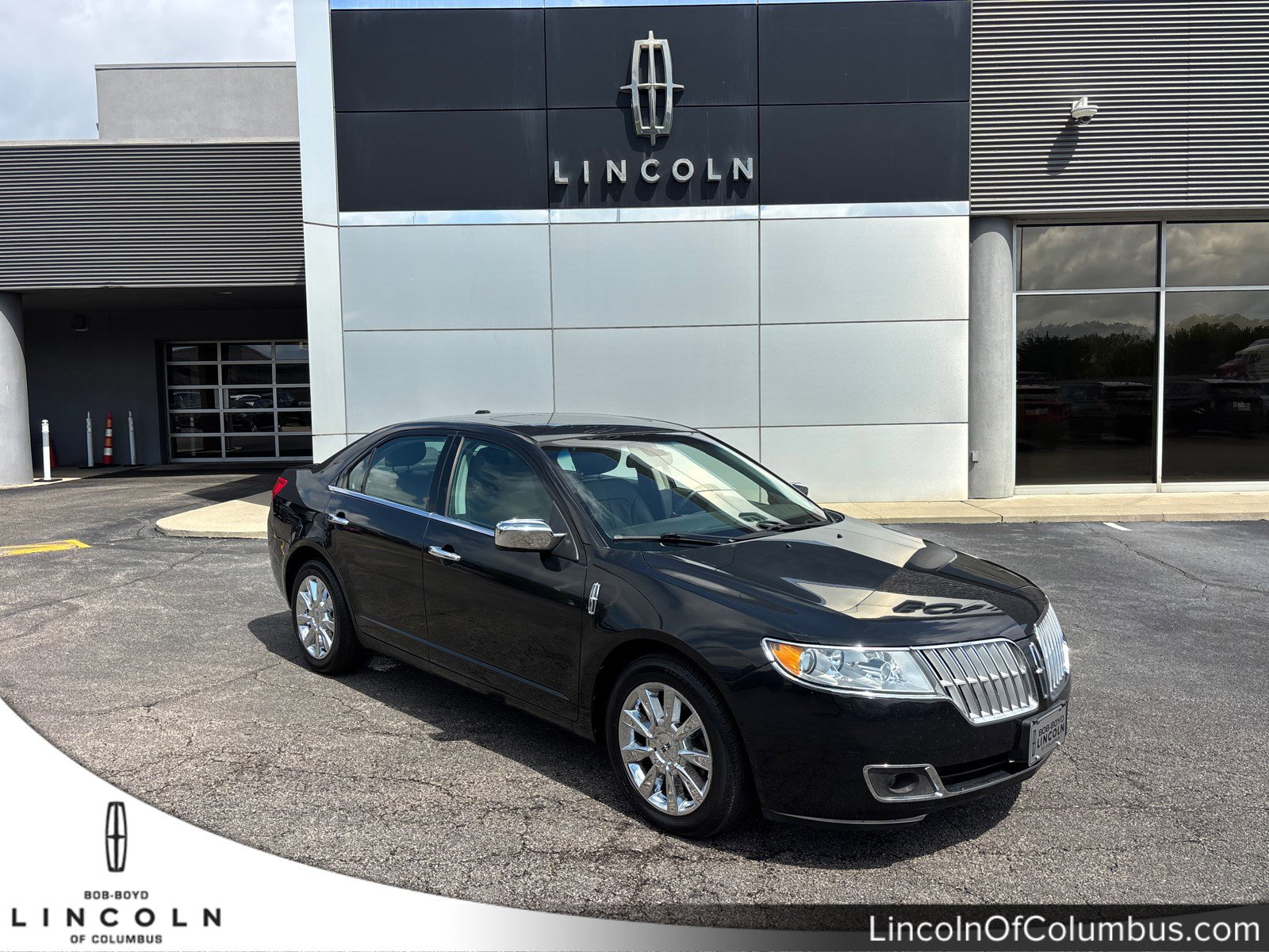 Used 2011 Lincoln MKZ w/ 102A Rapid Spec Order Code FWD image 1