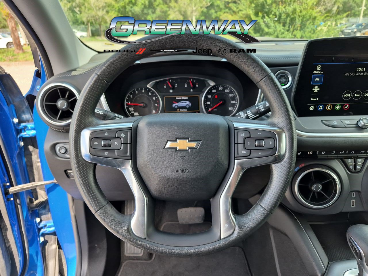 Used 2025 Chevrolet Blazer LT AWD/4WD image 25