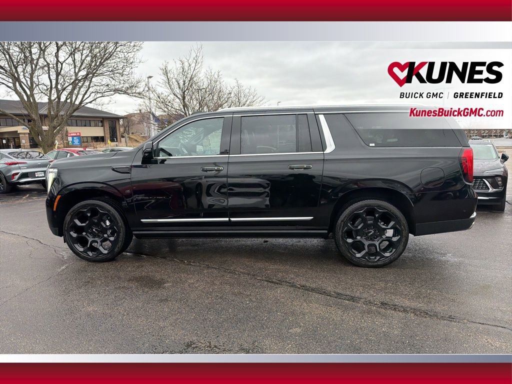 New 2026 GMC Yukon XL Denali w/ Denali Reserve Package image 10