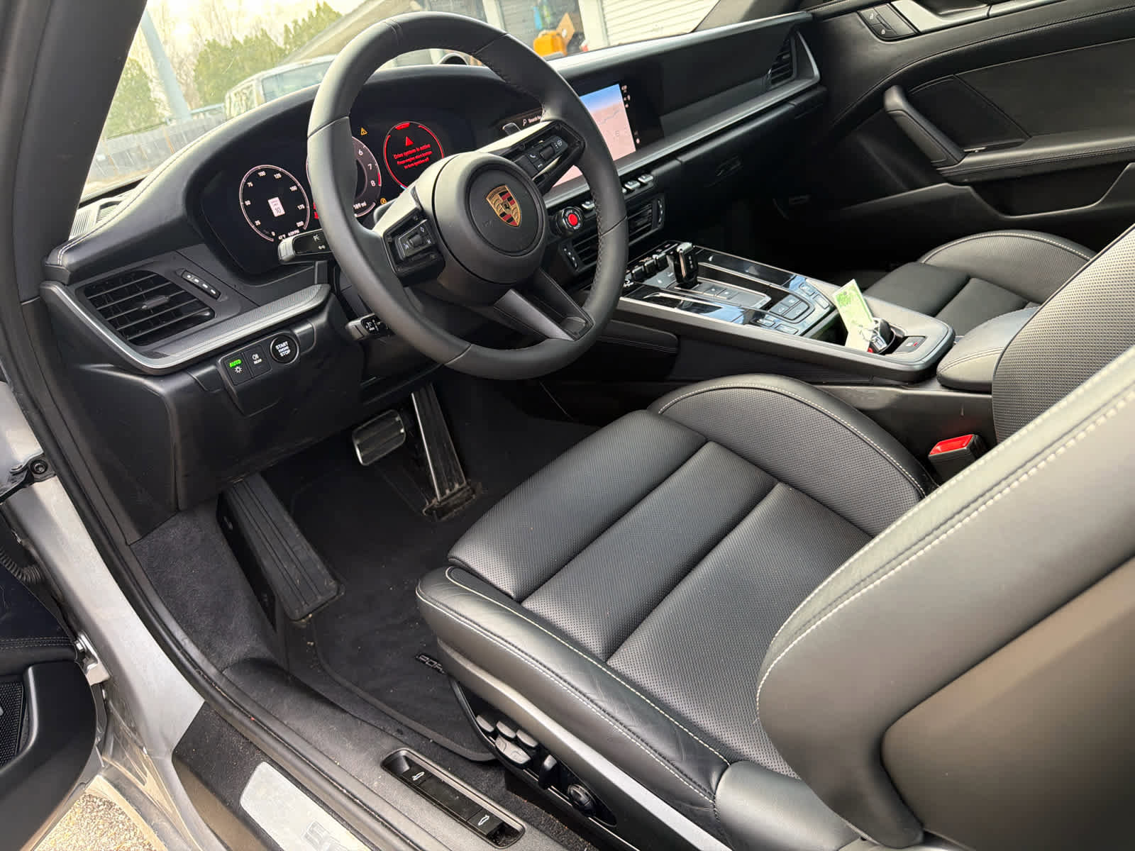 Certified 2025 Porsche 911 Carrera RWD image 16