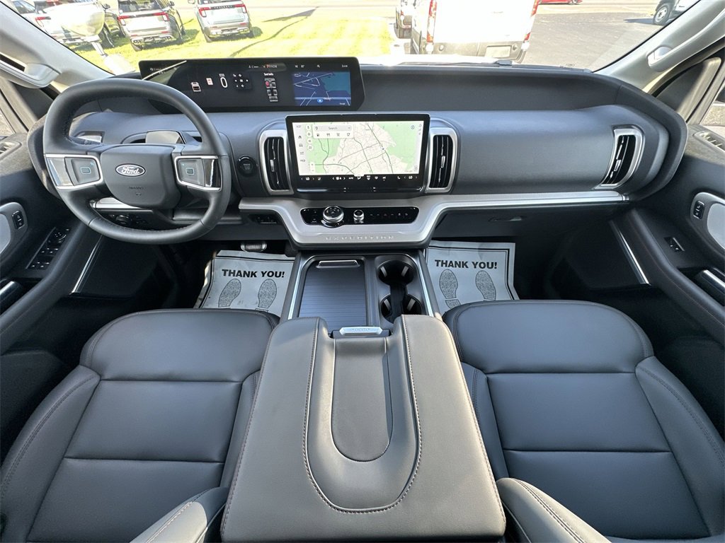 New 2025 Ford Expedition Active image 21