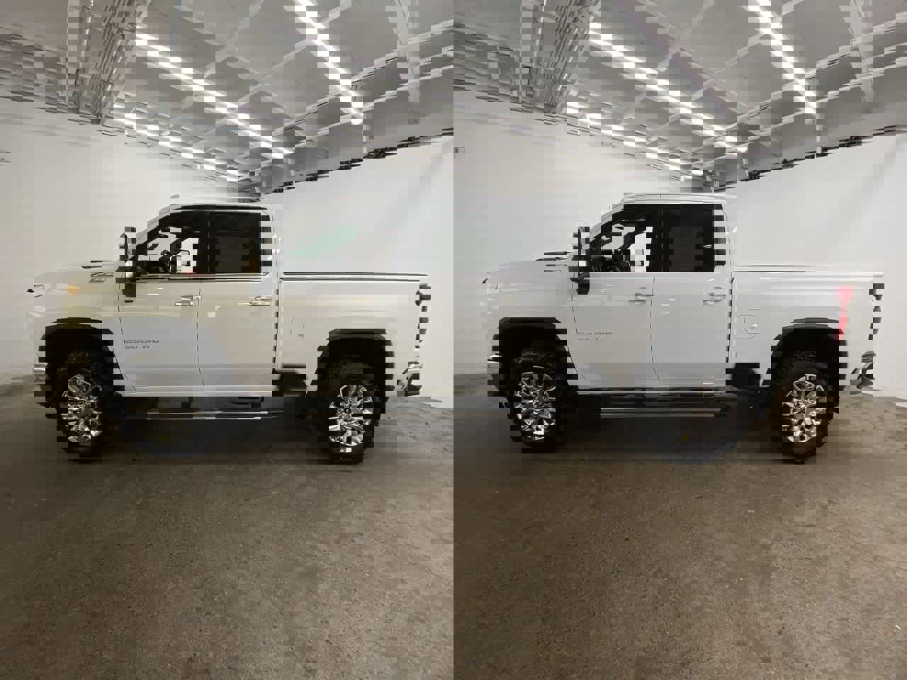 Used 2021 Chevrolet Silverado 2500 LTZ w/ LTZ Convenience Package image 3