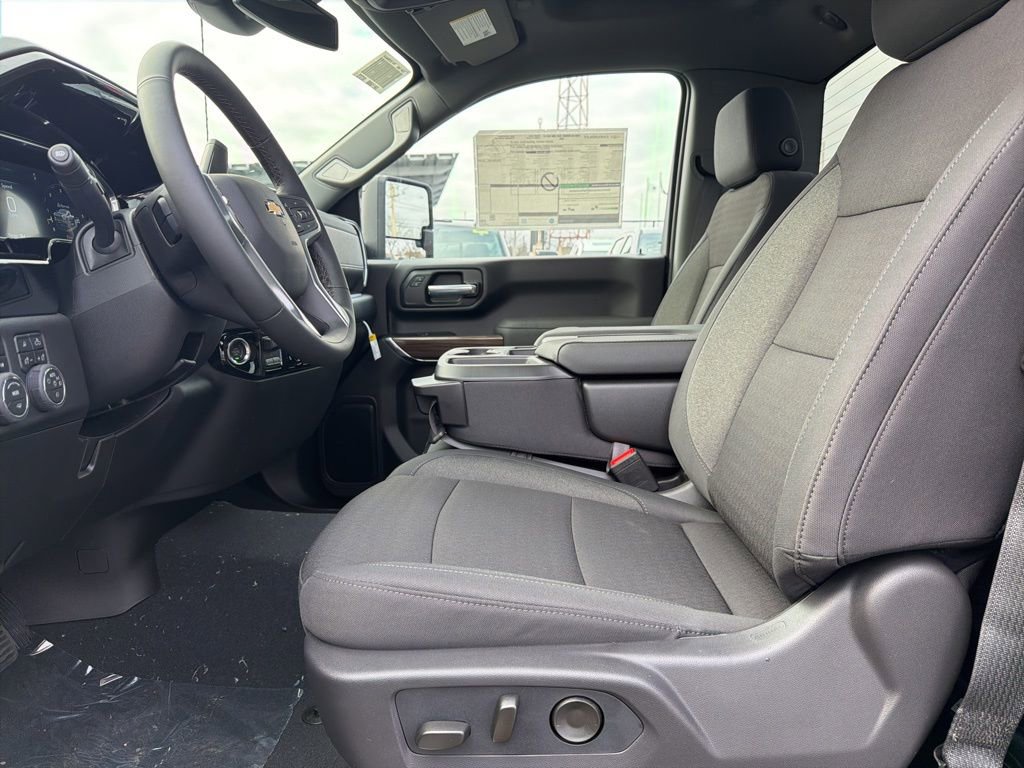 New 2026 Chevrolet Silverado 3500 LT w/ Convenience Package image 11