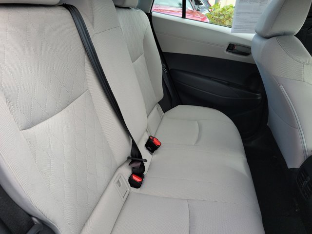 Used 2025 Toyota Corolla Cross L image 10