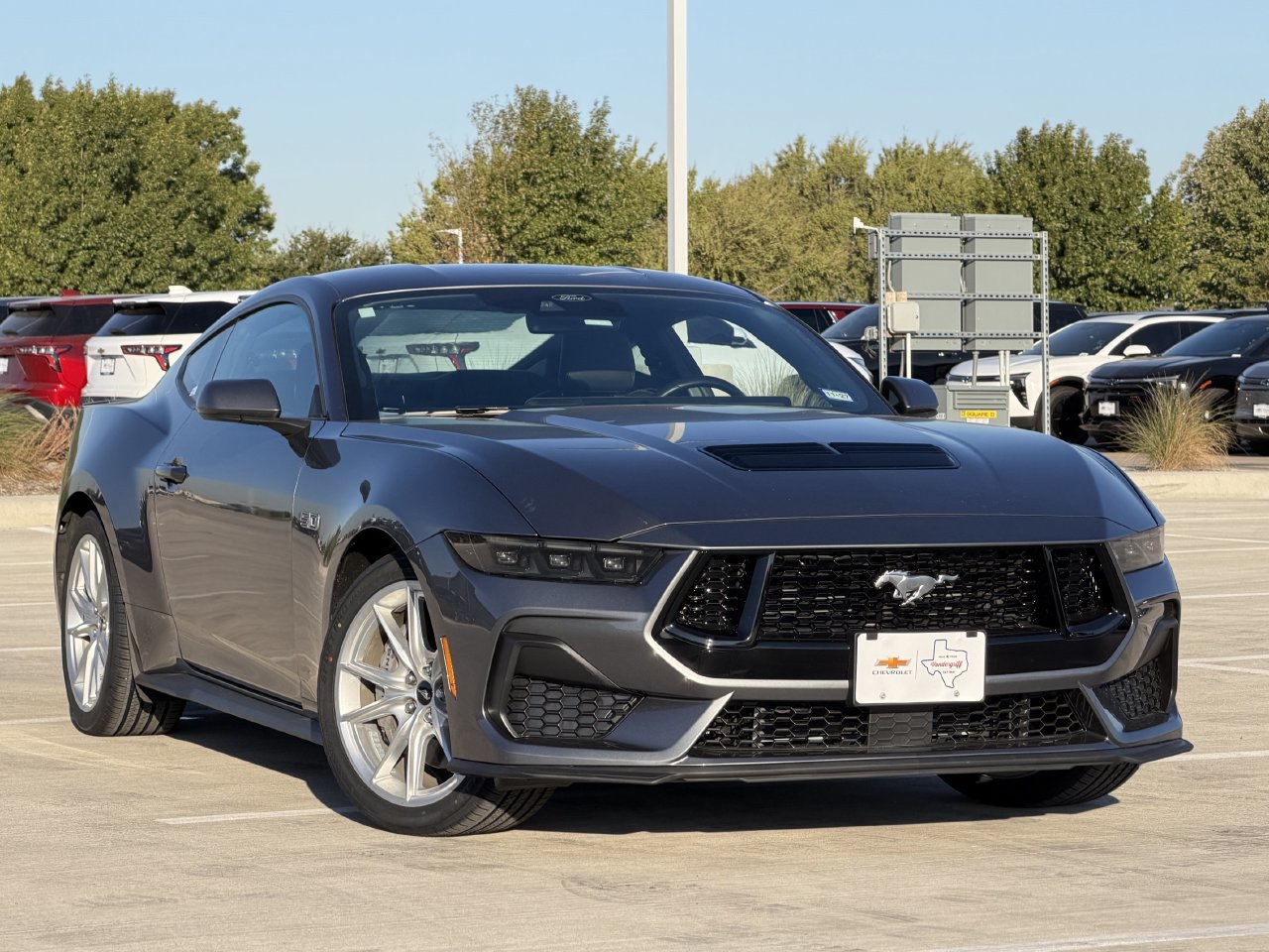 Used 2025 Ford Mustang GT Premium RWD image 2