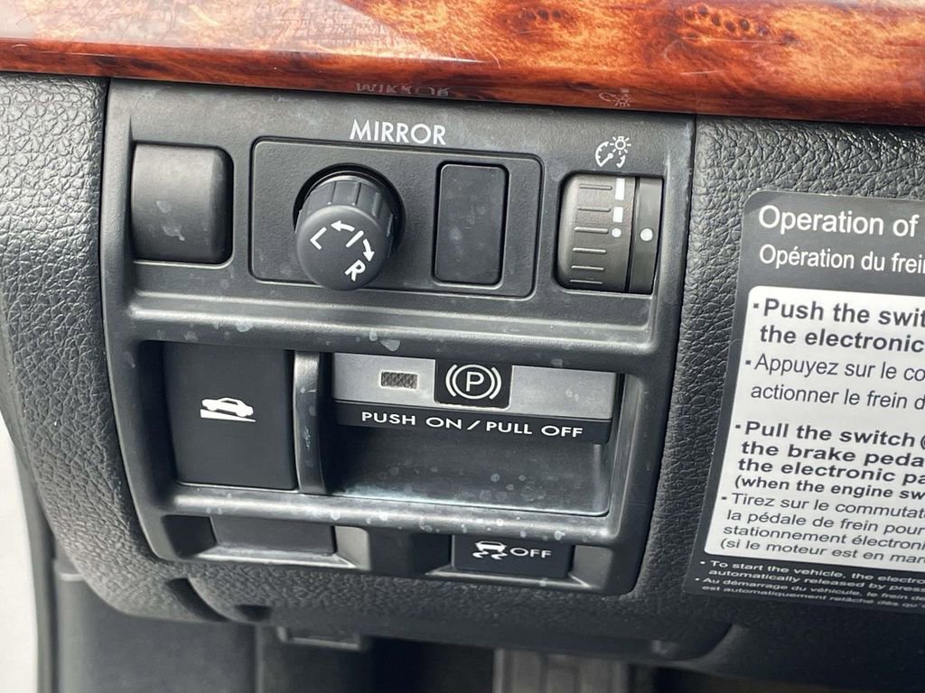 Used 2011 Subaru Outback 2.5i Limited AWD/4WD image 20