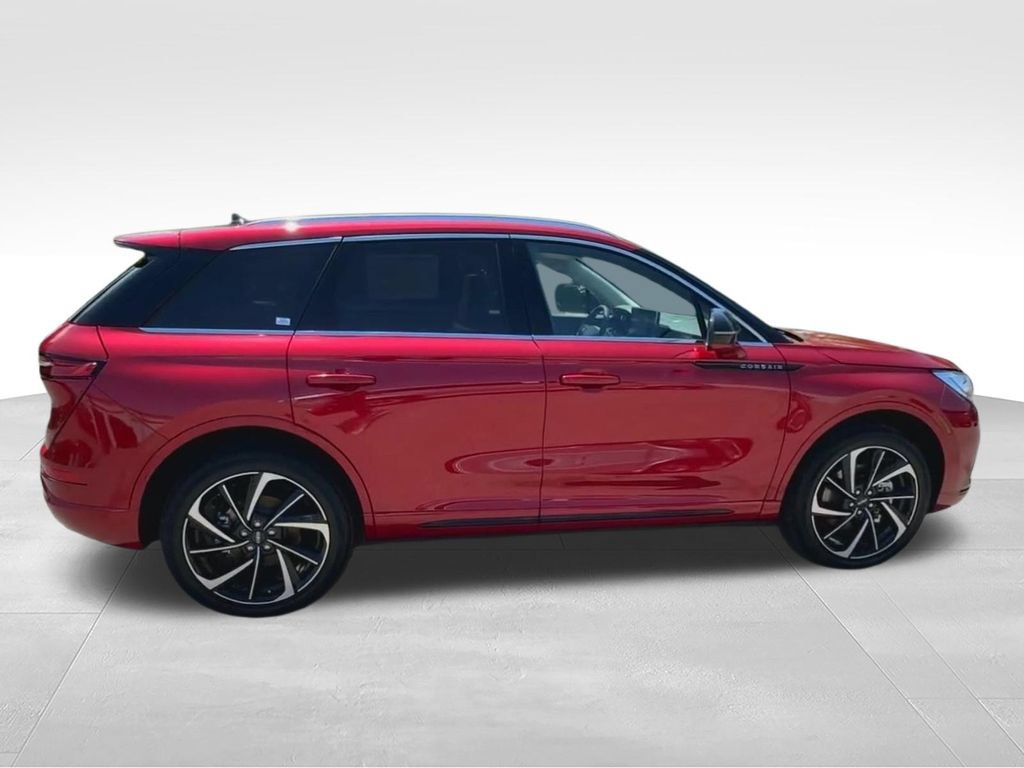 New 2024 Lincoln Corsair Grand Touring w/ Equipment Group 301A AWD/4WD image 9