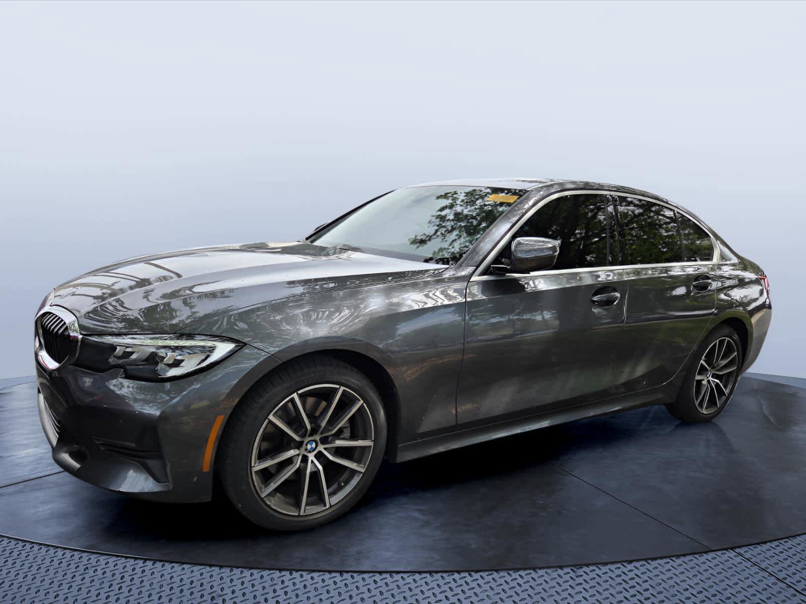 Used 2020 BMW 330i Sedan w/ Driving Assistance Package RWD image 3