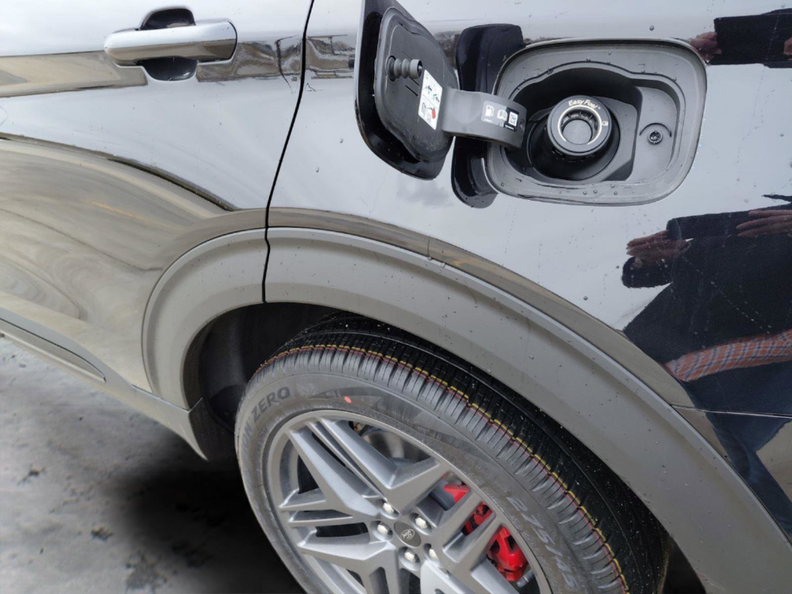 New 2026 Ford Explorer ST-Line w/ ST-Line Street Pack image 27