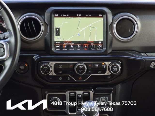 Used 2022 Jeep Wrangler Unlimited Rubicon w/ LED Lighting Group AWD/4WD image 25