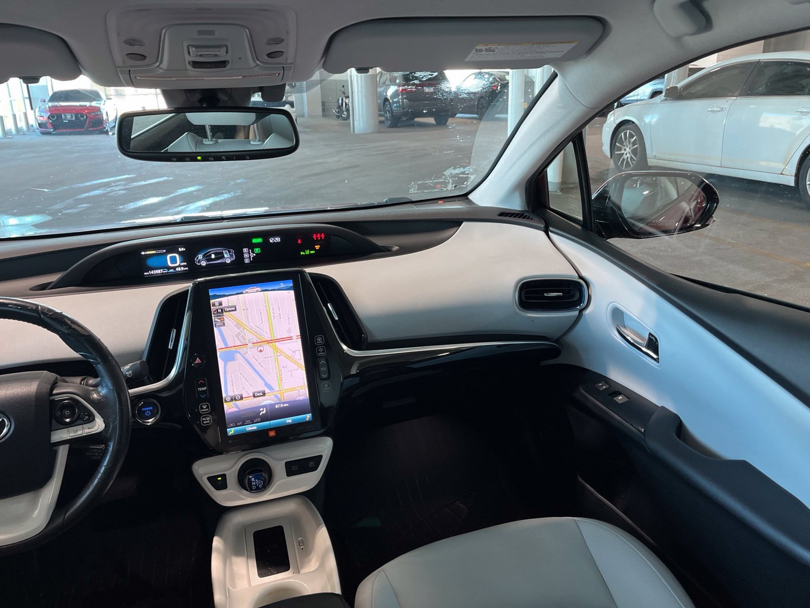 Used 2018 Toyota Prius Four Touring w/ Premium Convenience Package FWD image 35